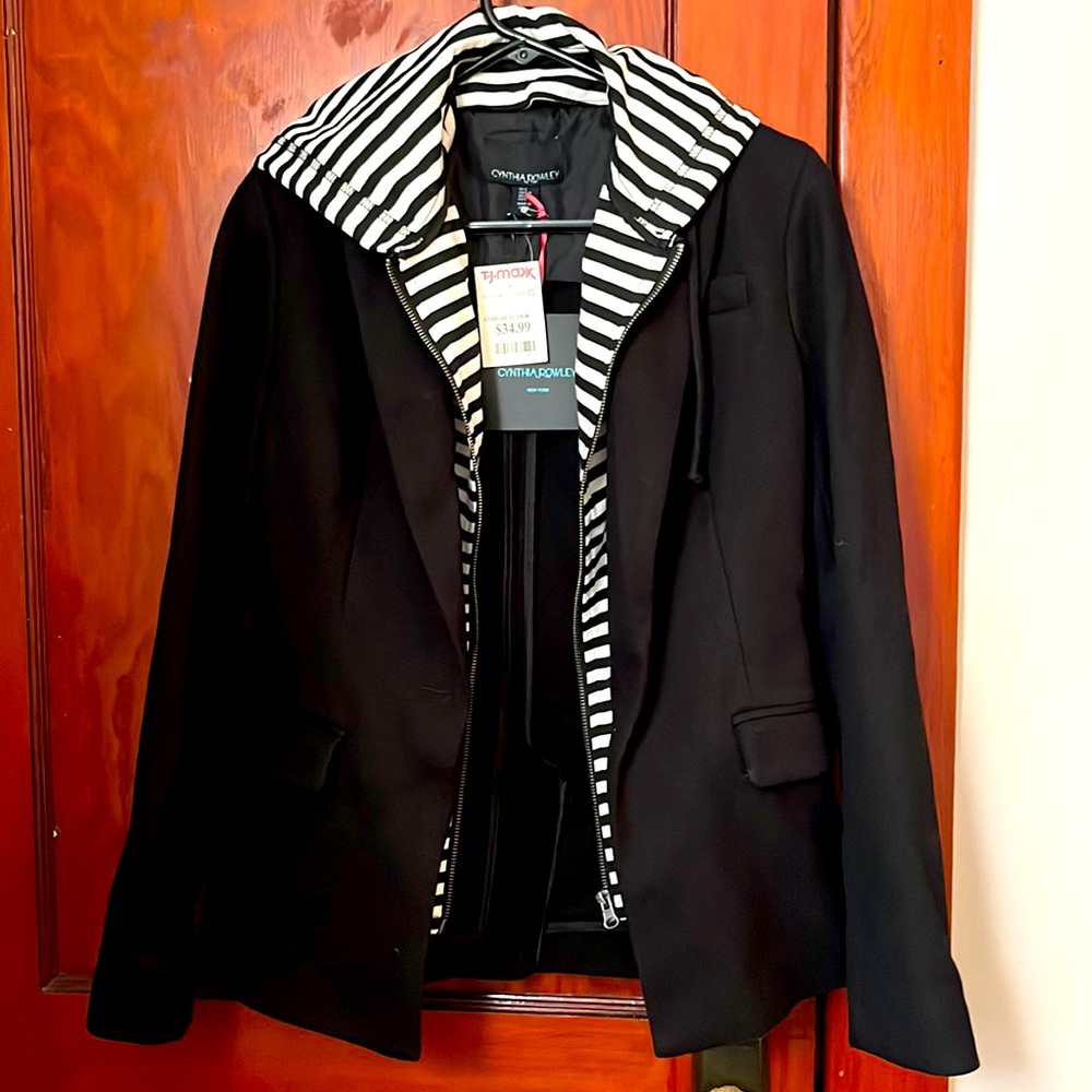 Small, Black blazer with detachable hood
